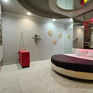 4* Motel Silk
